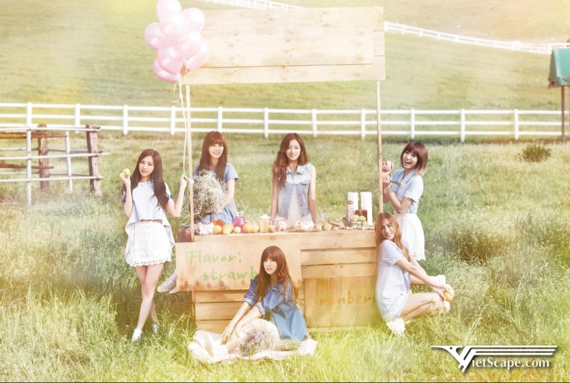 Mini Album: “Secret Garden” - Ngày 05/07/2013