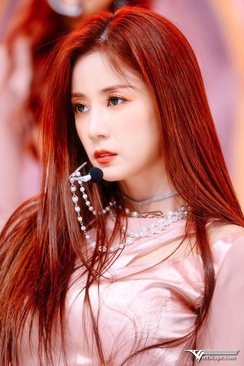 Một số hình ảnh về Chorong