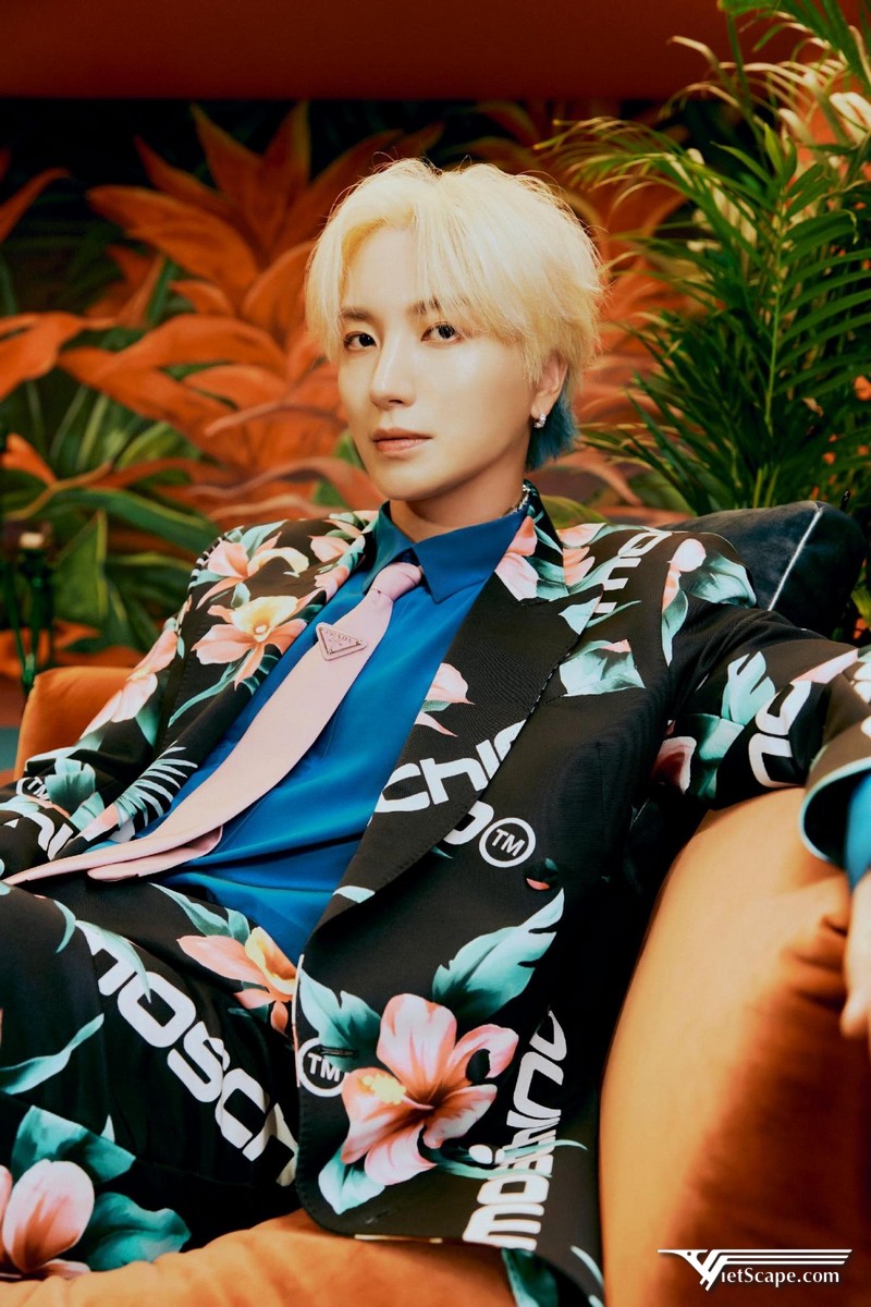 Leeteuk 