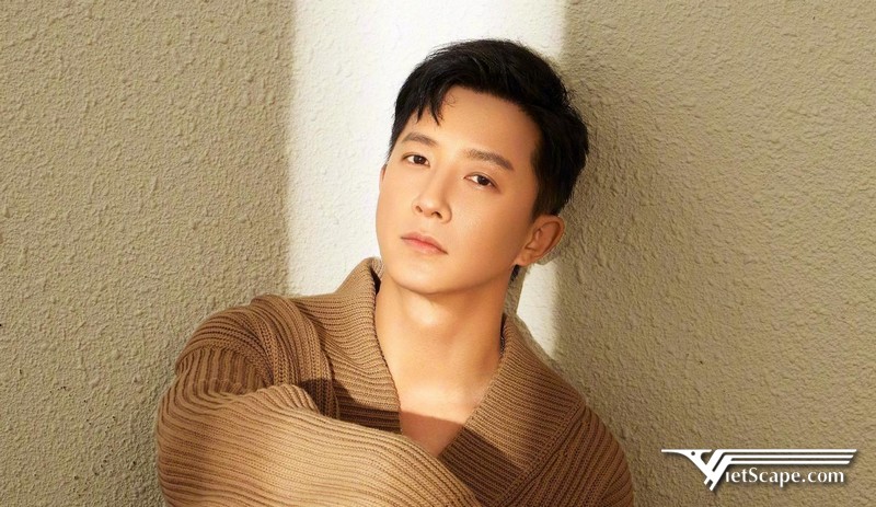 Hangeng ra mắt cùng nhóm nhạc Super Junior và các hoạt động ở Trung Quốc từ năm 2005 - 2009