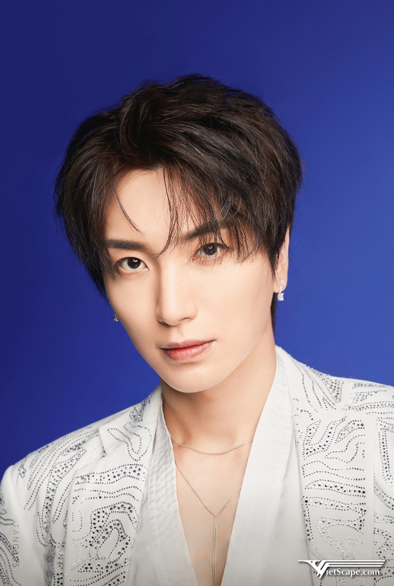 Leeteuk Super Junior trở thành người dẫn chương trình nổi tiếng từ năm 2015 - 2016