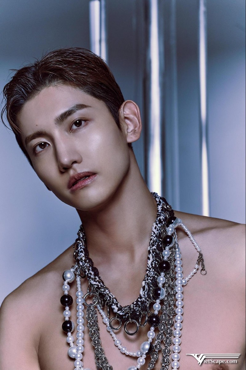 Changmin phát hành Mini Album Solo “Close to You” và các sản phẩm âm nhạc khác từ năm 2015 - nay