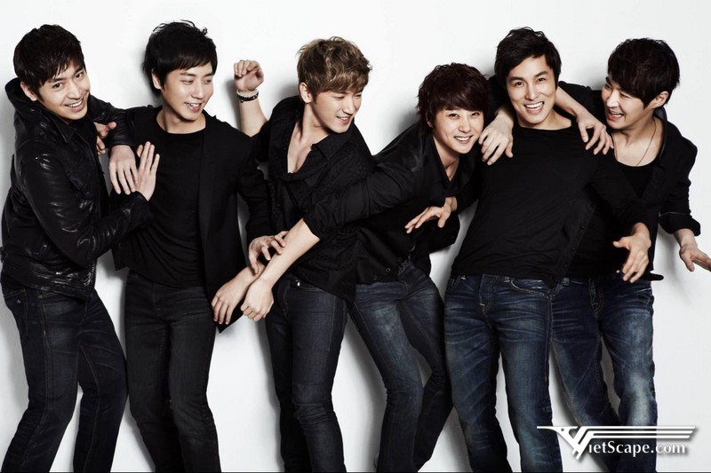 Shinhwa là nhóm nhạc nam Hàn Quốc chính thức ra mắt vào ngày 24/03/1998 