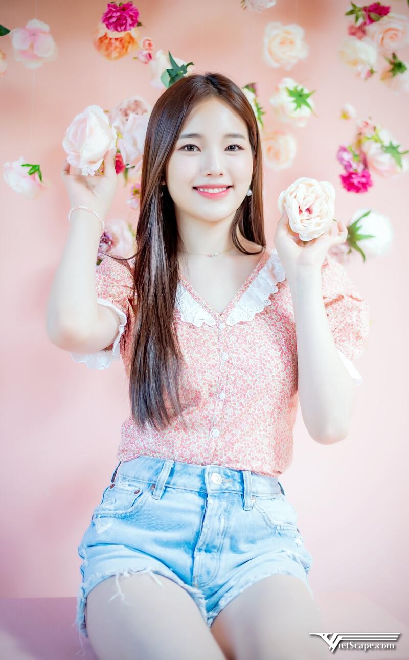 Một số hình ảnh về Soojin