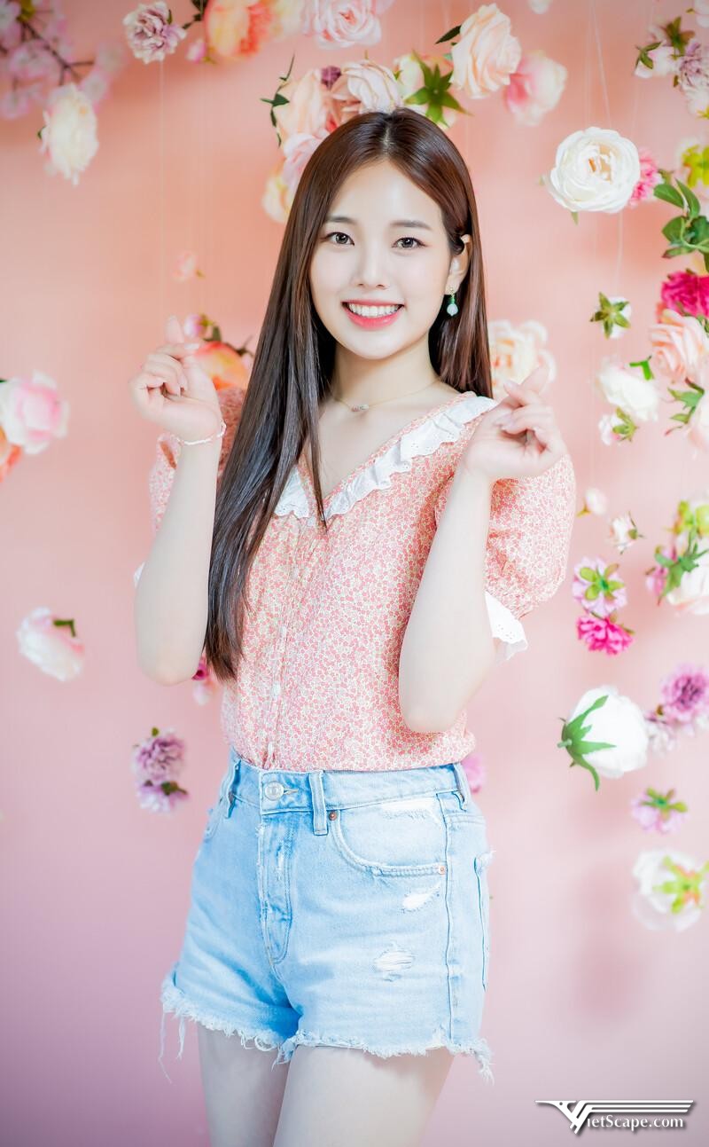 Một số hình ảnh về Soojin